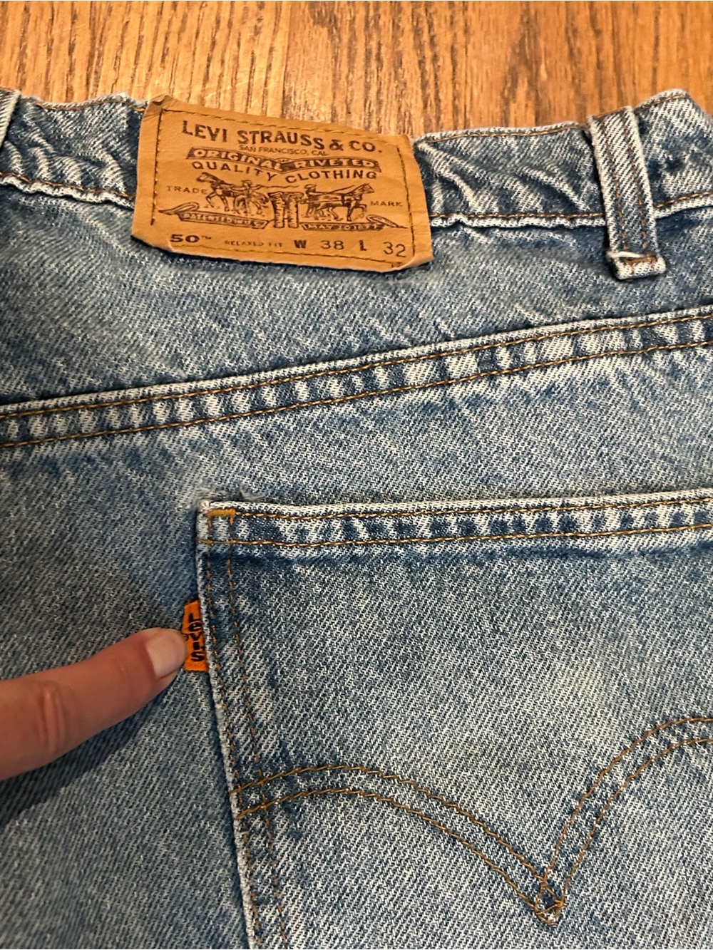 Vintage Levi's 550 Relaxed Fit Jeans Orange Tab W38 L32 1997 (34W x 30.5L)